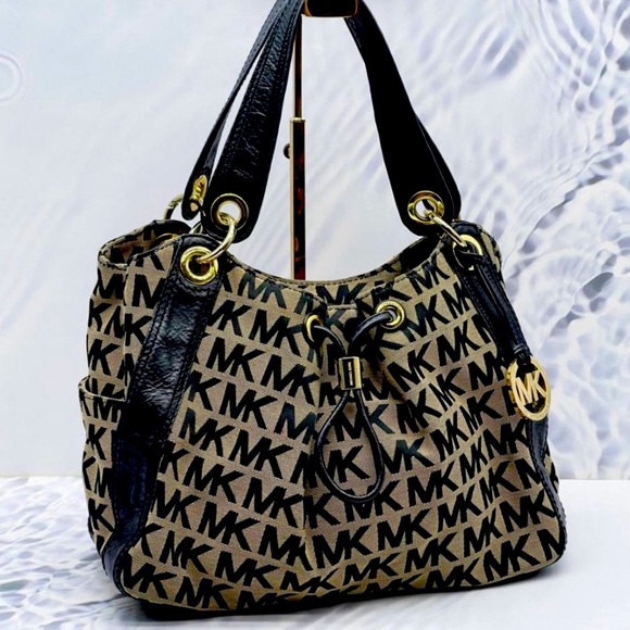 MICHAEL KORS LUDLOW SIGNATURE HOBO DRAWSTRING BAG - Picture 1 of 5